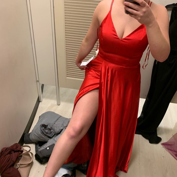 Red prom dress size 11 with leg slit! - Picture 4 of 4